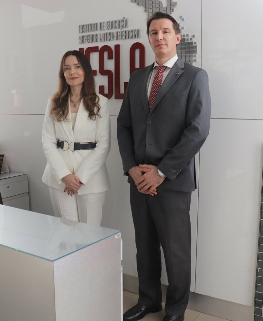 Dra Sara-Daniel-capa